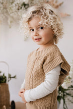 Load image into Gallery viewer, Leo Knitted Vest - Latte Marle
