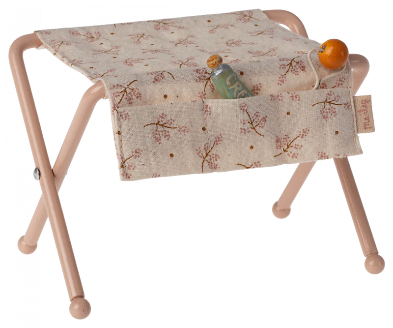 Nursery Table, Baby Mouse - Rose