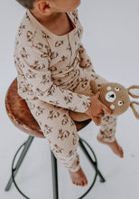 Load image into Gallery viewer, Organic Cotton Kids Basics - Long Sleeve T-Shirt - Marlow Bunny
