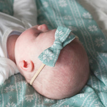 Load image into Gallery viewer, Organic Cotton + Bamboo Swaddle - Snowflake *LAST ONE*
