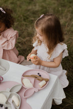 Load image into Gallery viewer, Apple Plate - Blush
