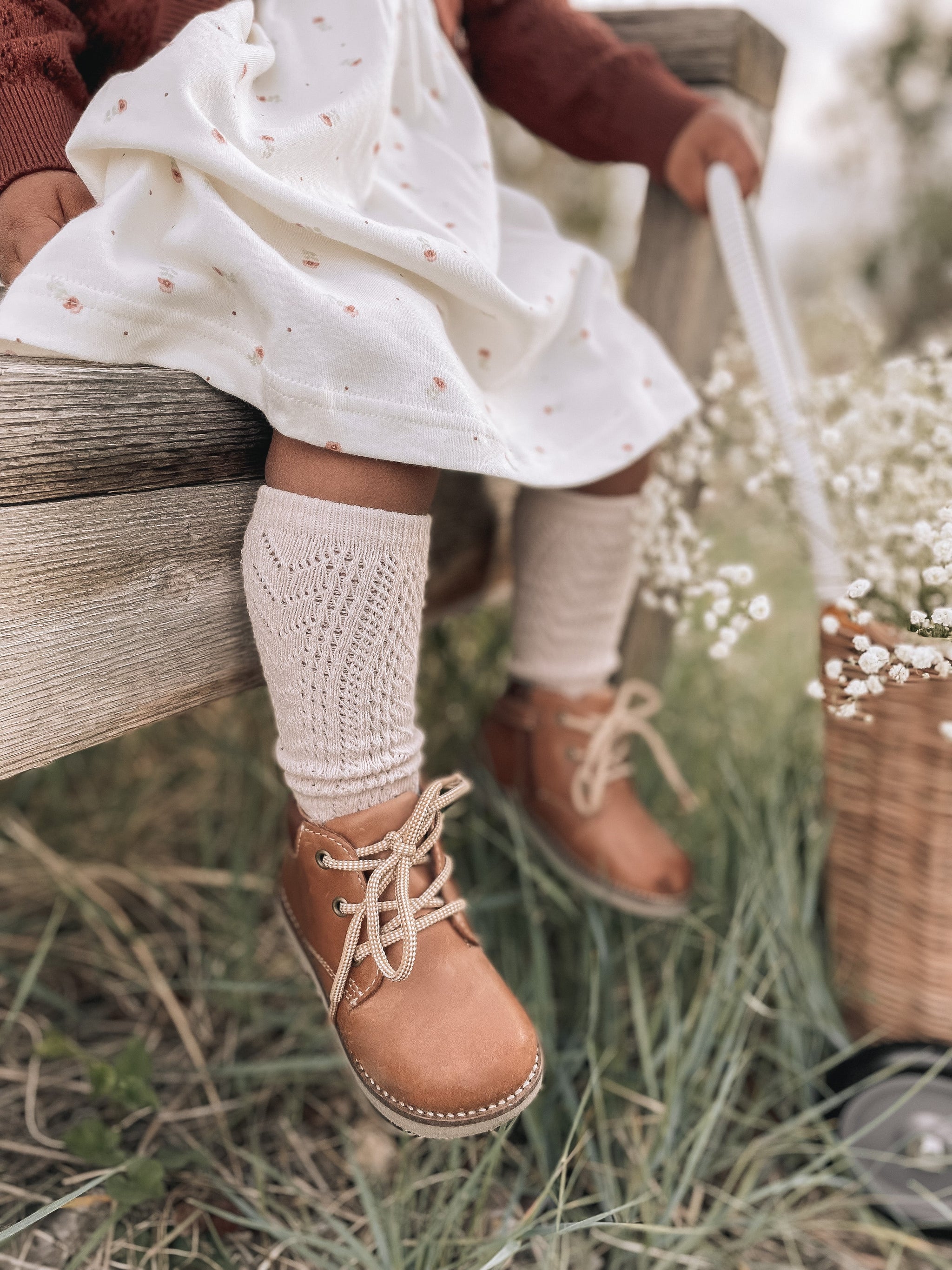 CABLE WEAVE KNEE HIGH SOCK - PILLOW