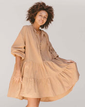 Load image into Gallery viewer, Avalon Smock Dress // Caramel * SIZE M/L + L/XL*
