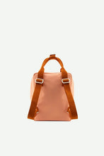 Load image into Gallery viewer, backpack small | envelope collection | suzy blush
