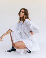 Load image into Gallery viewer, Avalon Smock Dress // White
